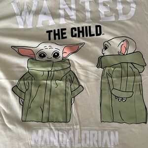 Star Wars The Mandalorian Tee - Green and White